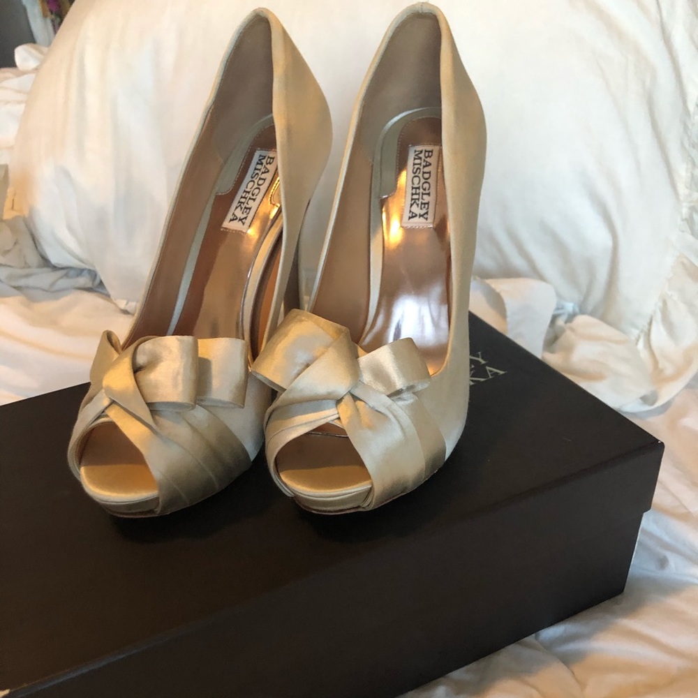Badgley mischka bridal / wedding shoes
